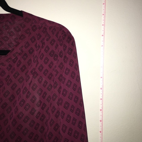 Merlot/Burgundy Diamond Pattern Button Down Blouse - Picture 4 of 12